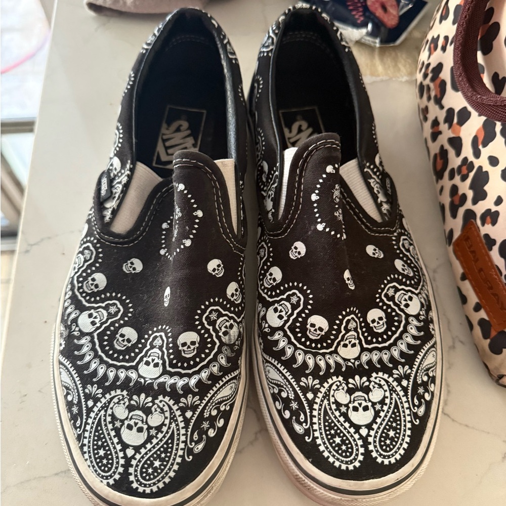 Vans Black and White Paisley Skull Slip-Ons
